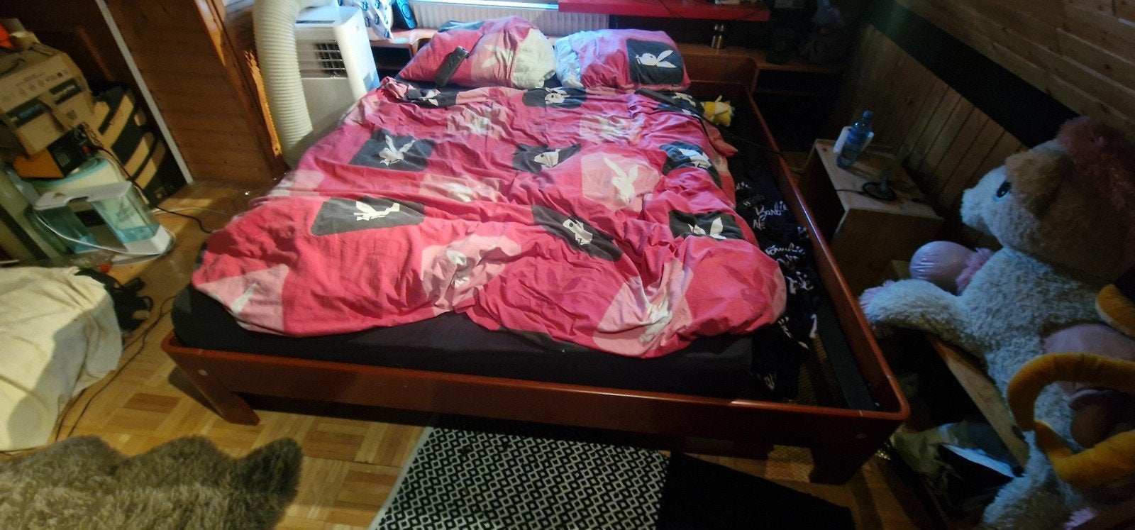 Tweepersoonsbed met houten frame en matras, 2 Afstandsbedien, Ophalen, Gebruikt, Bruin, Tweepersoons