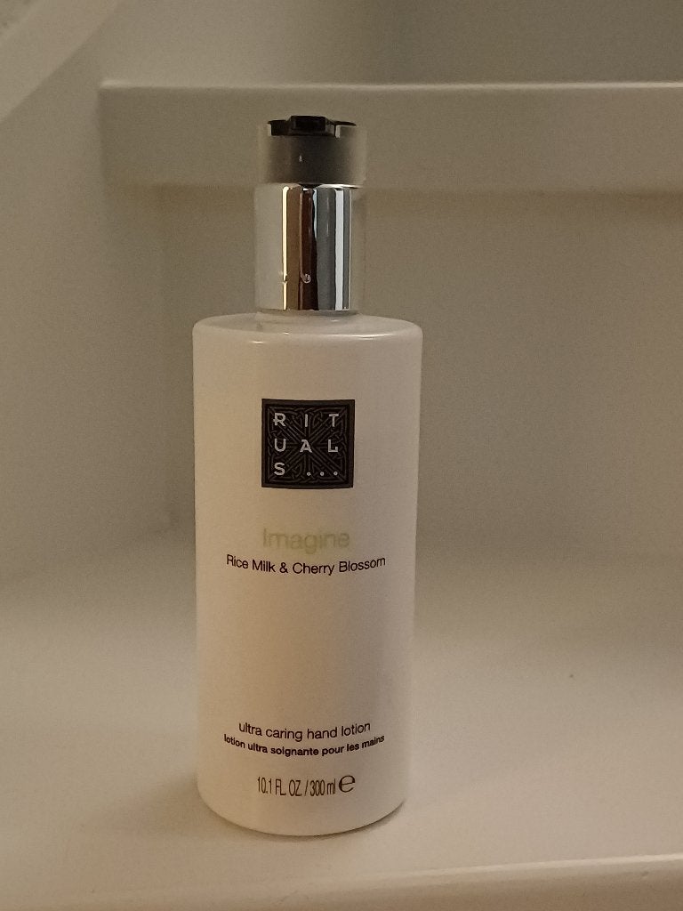 RITUALS IMAGINE (SAKURA) HANDLOTION 300ML NIEUW, Sieraden, Tassen en Uiterlijk, Uiterlijk | Lichaamsverzorging, Ophalen of Verzenden
