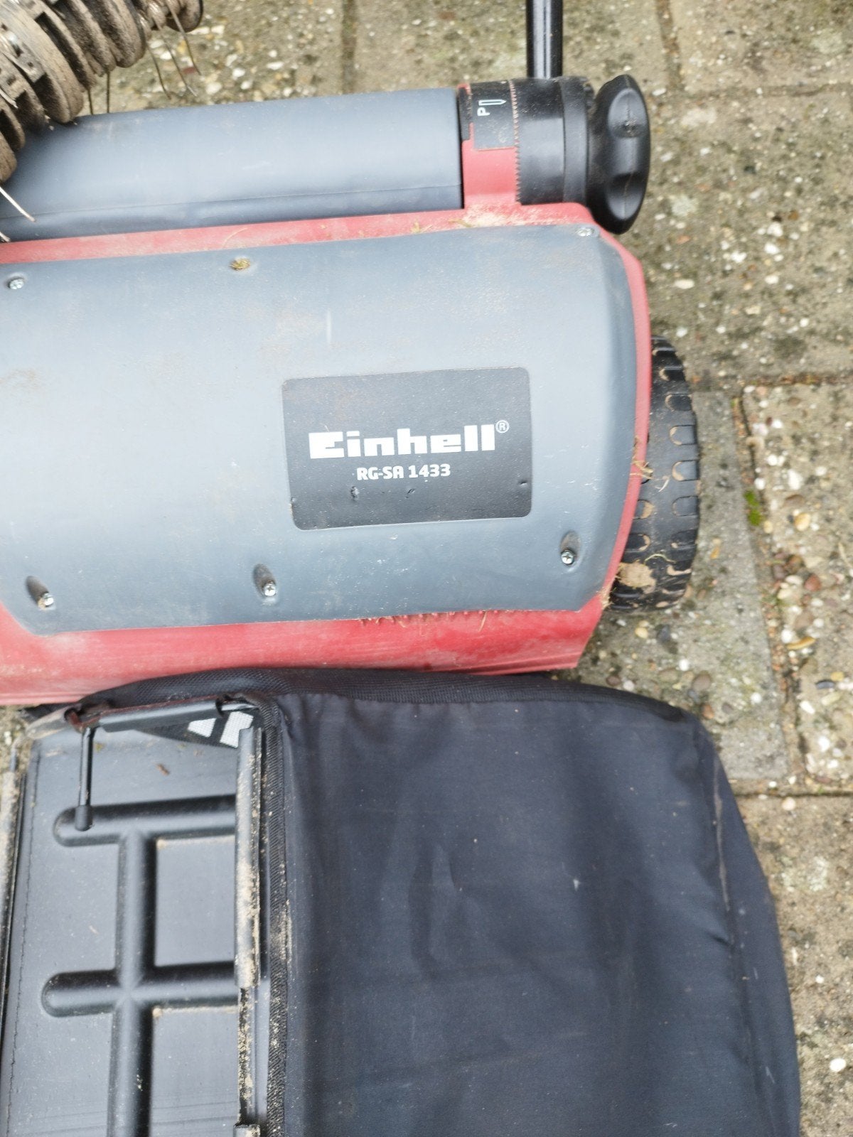 Einhell RG-SA 1433 Elektrische Verticuteermachine, Tuin en Terras, Ophalen, Zo goed als nieuw, Elektrisch, Einhell