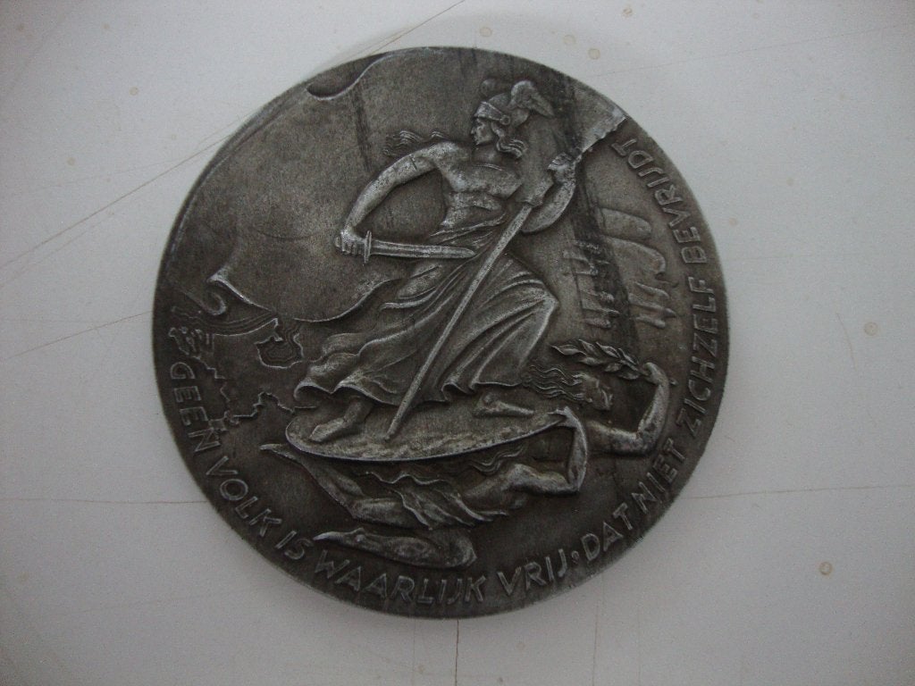 Koninklijke Begeer: Bevrijdingen penning 5 mei 1945, Postzegels en Munten, Ophalen of Verzenden, Overige materialen, Nederland