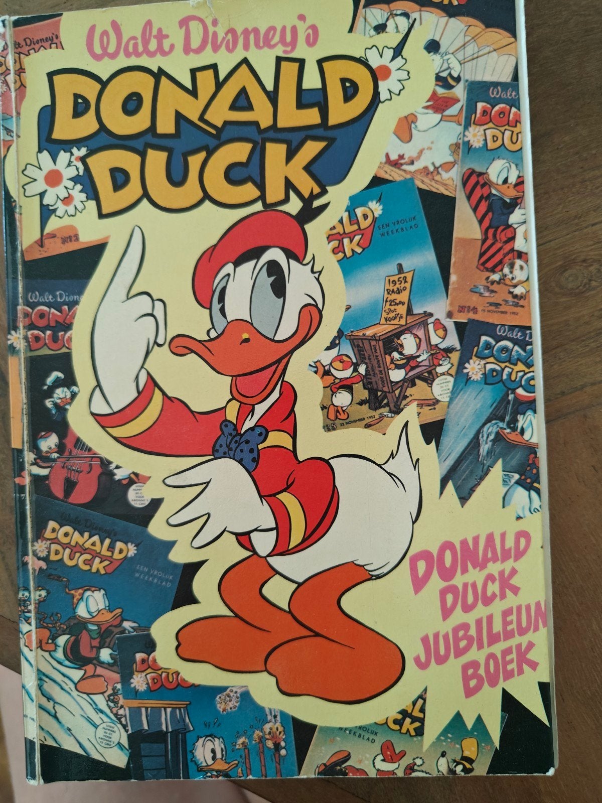 Donald Duck Jubileumboek, Meerdere comics, Ophalen, Gelezen, Europa