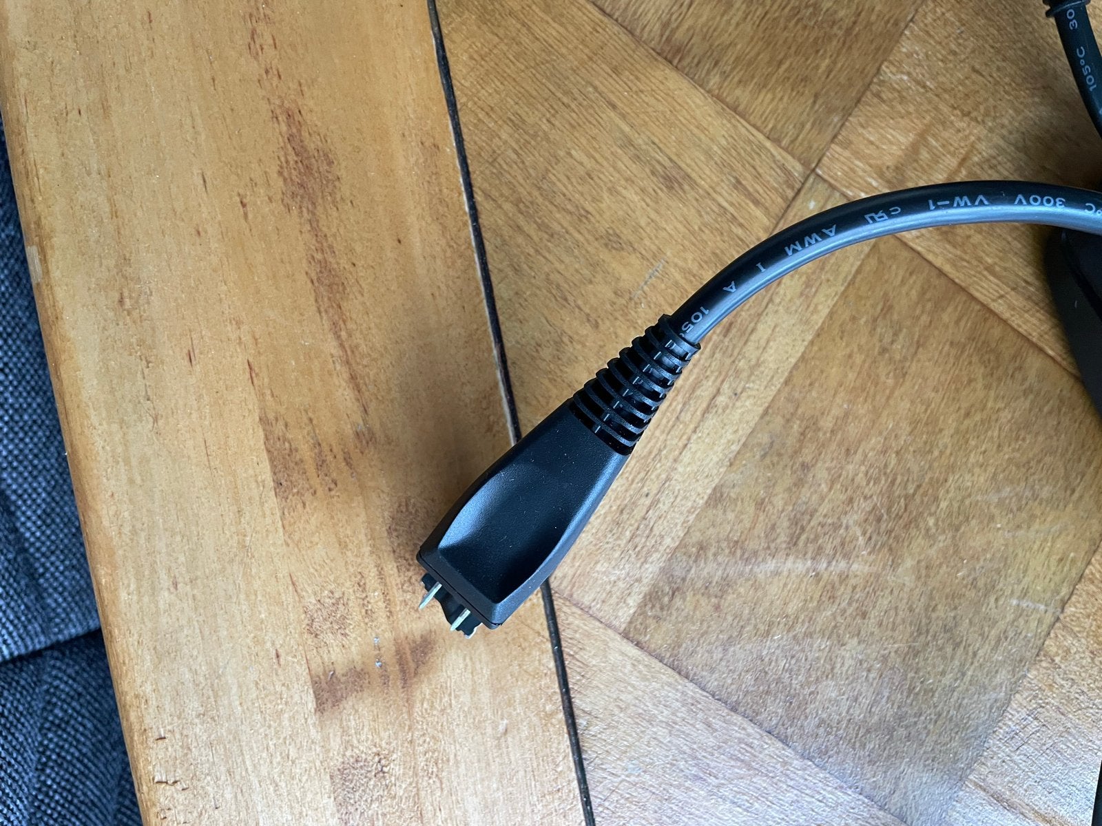 Bosch eBike lader BPC3200 - Zo goed als nieuw, Fietsen en Brommers, Fietsaccessoires | Fietsaccu's, Ophalen of Verzenden, Zo goed als nieuw