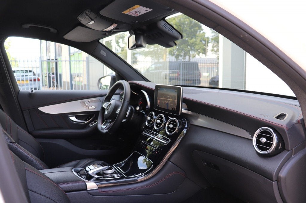 Mercedes-benz GLC-KLASSE AMG 43 4MATIC/ORIG.NL/1E.EIGENAAR/G, Auto's, Automaat, Gebruikt, Euro 6, 368 pk