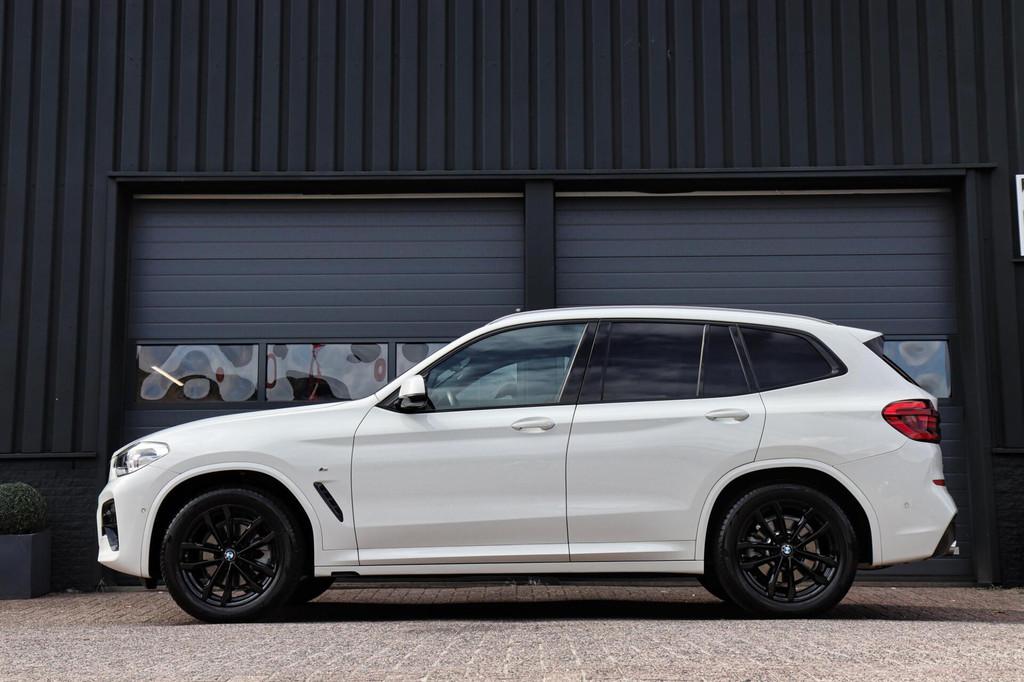 BMW X3 xDrive20i M-Sport M-Pakket /PANODAK/ACC/CAMERA/CARPLA, Automaat, 1998 cc, Gebruikt, Huisgarantie
