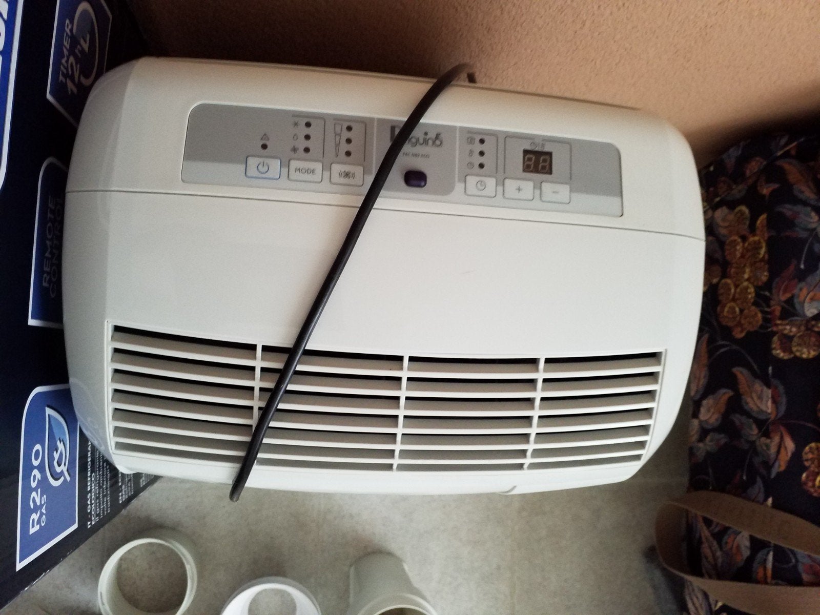 DELONGHI PINGUINO 9400 BTU ENERGY CLASS AI, Ophalen, Zo goed als nieuw, Mobiele airco, 3 snelheden of meer