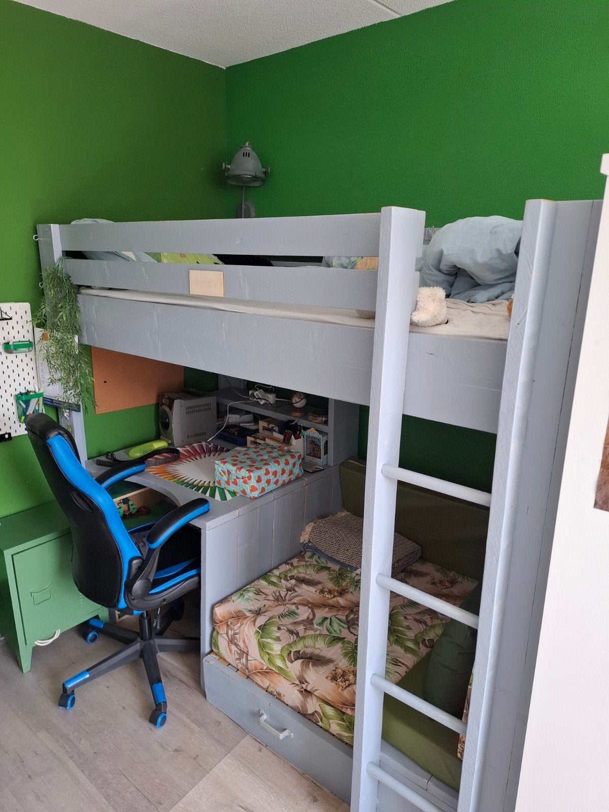 Stevige zelfbouw hoogslaper met zitje en bureau, Ophalen, Gebruikt, Hoogslaper, Eenpersoons