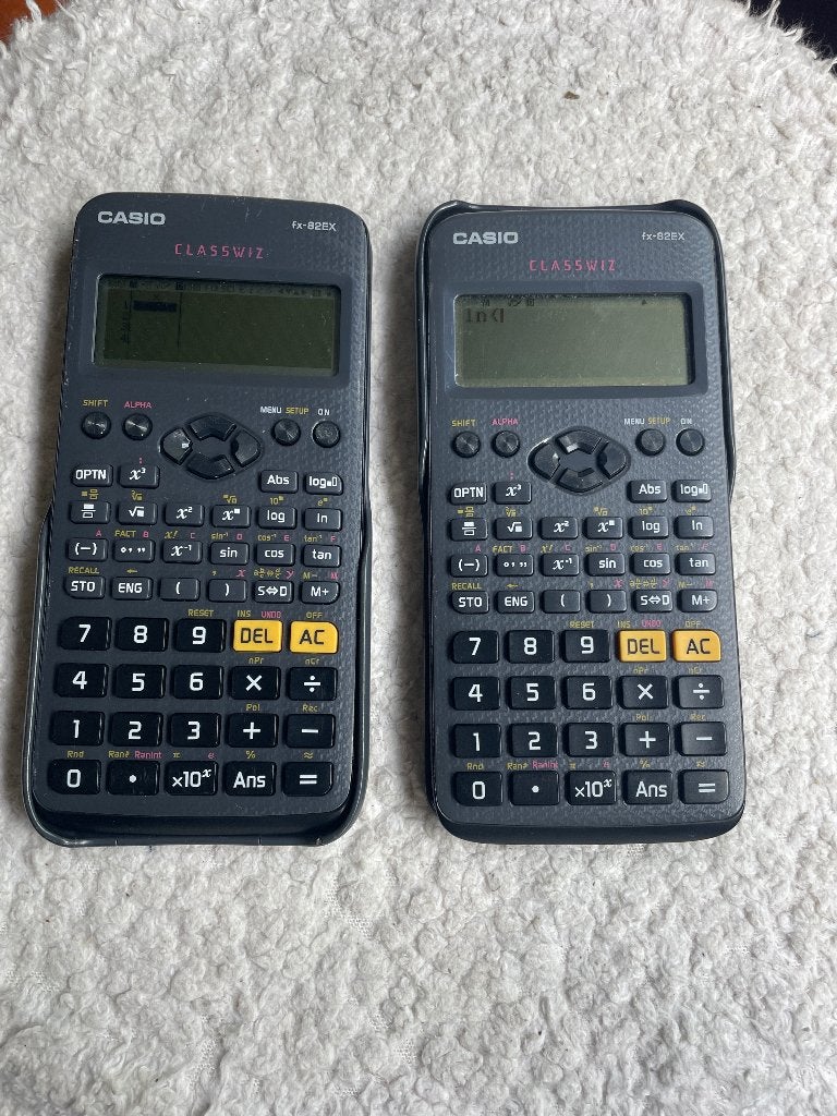 Casio rekenmachine classwiz FX-82EX, Ophalen, Gebruikt