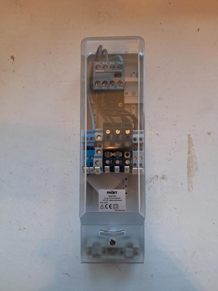 ELEQ FAGET LS-94 OV aansluitkast lantaarnpaal – nieuw, Doe-het-zelf en Verbouw, Elektra en Kabels, Ophalen of Verzenden, Nieuw