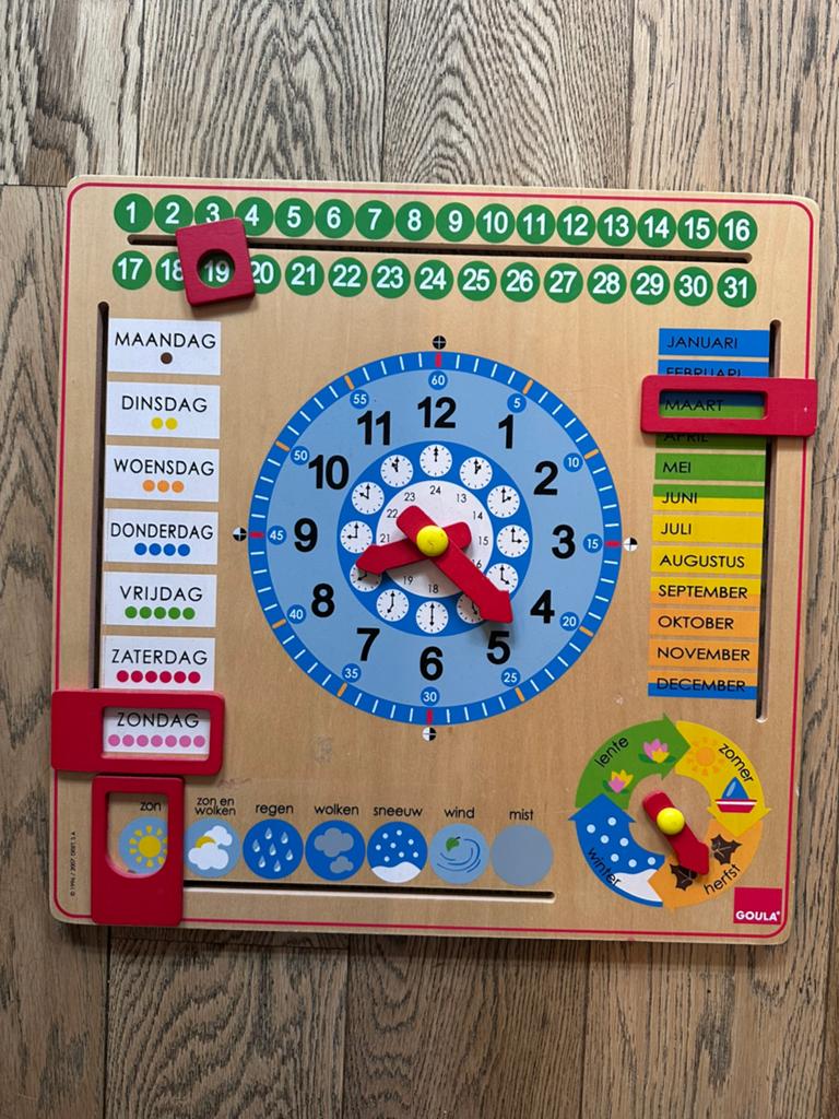 Goula houten kalenderklok Montessori, Ophalen of Verzenden, Zo goed als nieuw