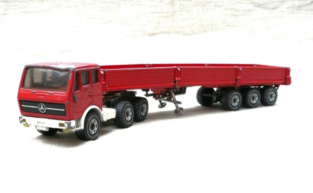 Siku Mercedes NG-SK 2232 met open oplegger.  1/55., Ophalen of Verzenden