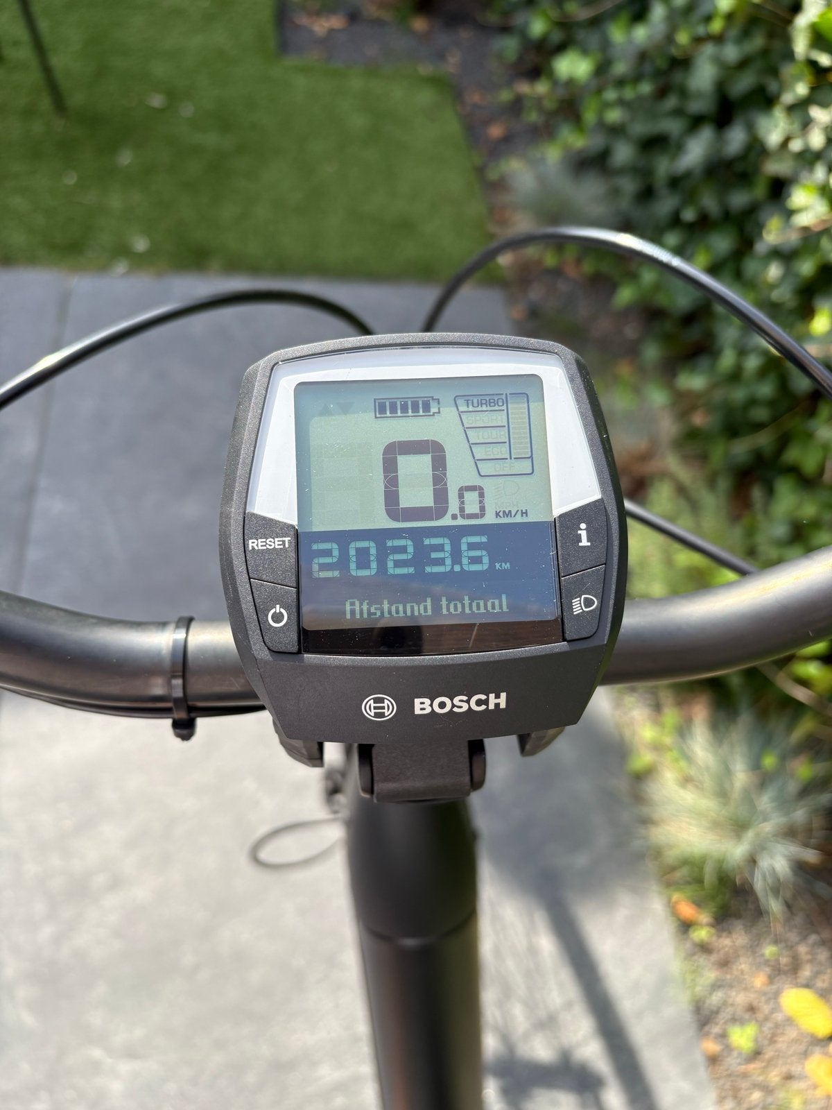 Foto 8 van Nieuwstaat! Gazelle Grenoble C8 HMB E-bike platin accu 500wh