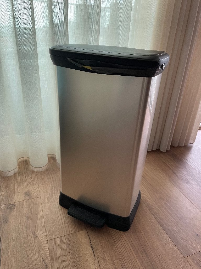 Curver Decobin Pedaalemmer 50L, Kunststof, Zilver en zwart, Ophalen, Kunststof, Gebruikt, Met pedaal