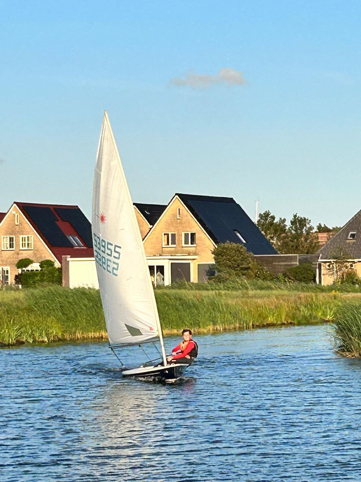 Boot laser, Ophalen, Gebruikt, 3 tot 6 meter, Minder dan 15 m²