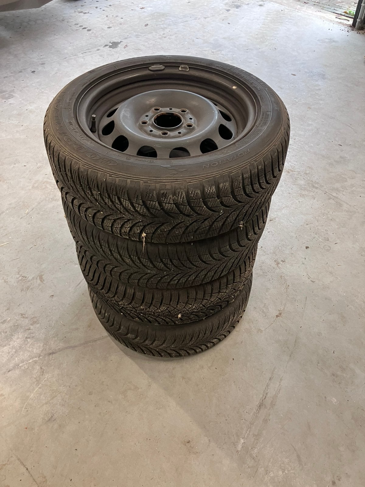 Winterbanden met velg bmw 1 serie, Auto-onderdelen, Ophalen, Gebruikt, 16 inch, Banden en Velgen