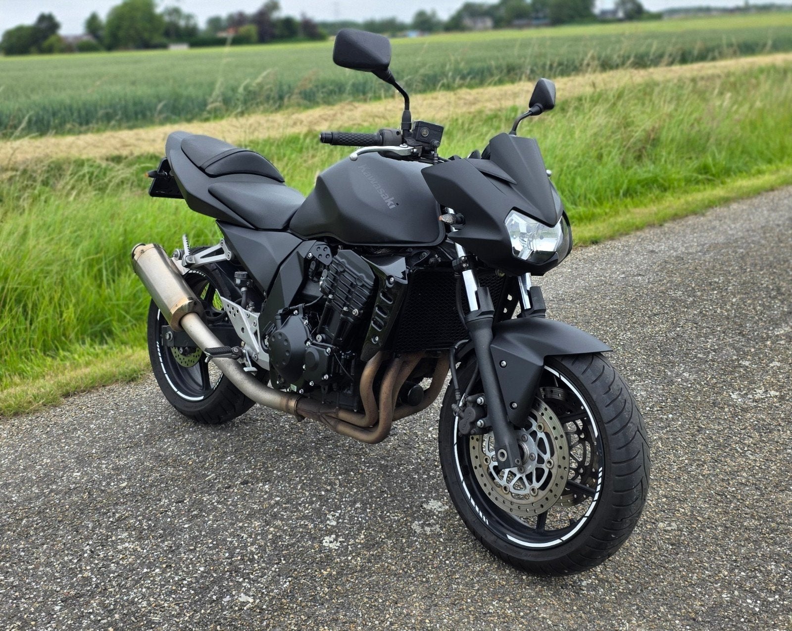 Kawasaki Z750 Black-Out 💢, Motoren, 750 cc, 4 cilinders, Bedrijf, Naked bike