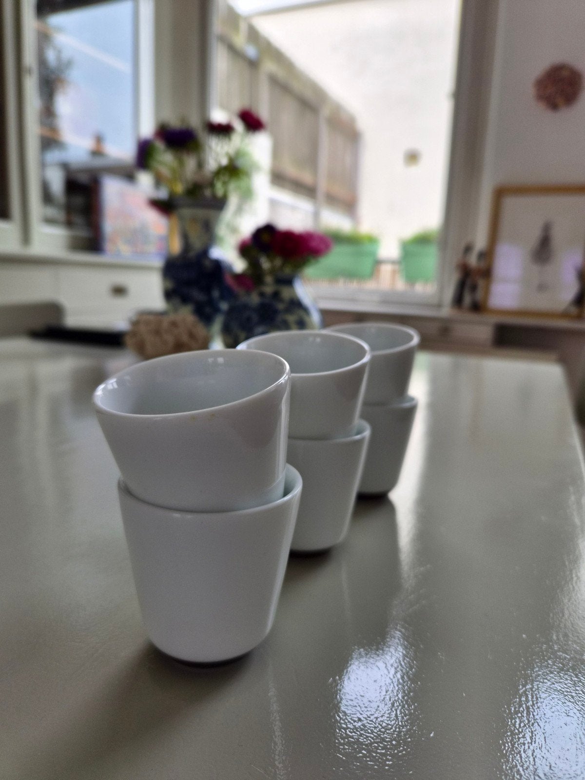 6 puntgave Nespresso kopjes van Andrée Putman, Ophalen of Verzenden, Zo goed als nieuw, Overige stijlen, Kop(pen) en/of Schotel(s)