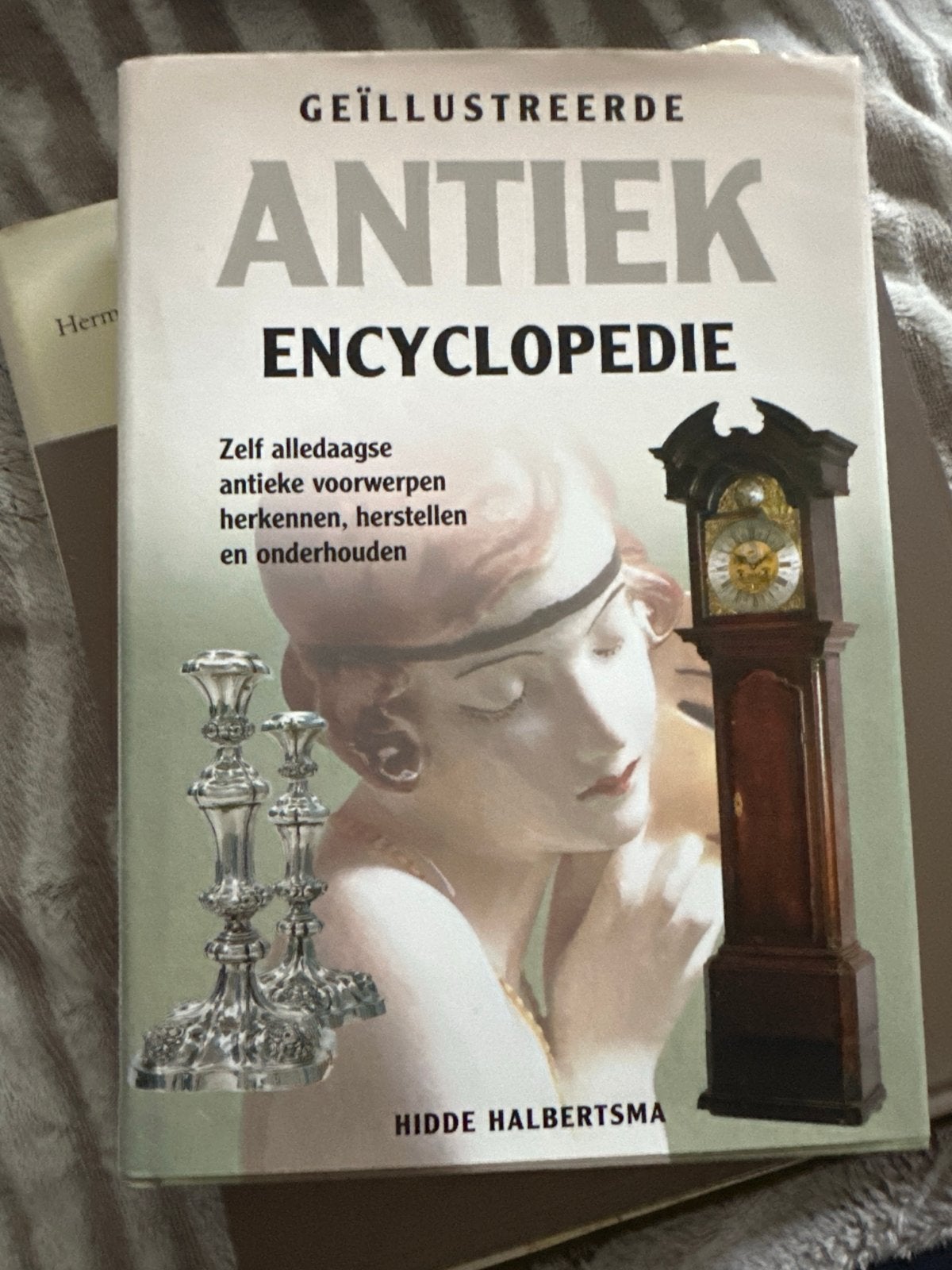 Geïllustreerde Antiek Encyclopedie - Hidde Halbertsma, Ophalen of Verzenden
