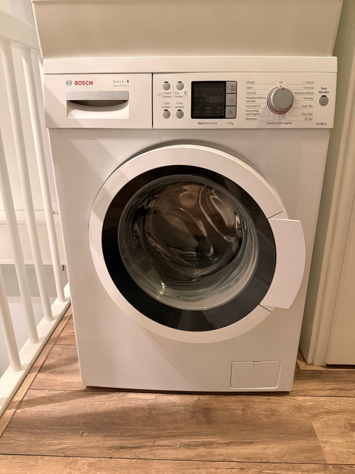 Bosch Serie 6 VarioPerfect Wasmachine - 8 kg, Witgoed en Apparatuur, Wasmachines, Ophalen, 1200 tot 1600 toeren, 8 tot 10 kg, Zo goed als nieuw