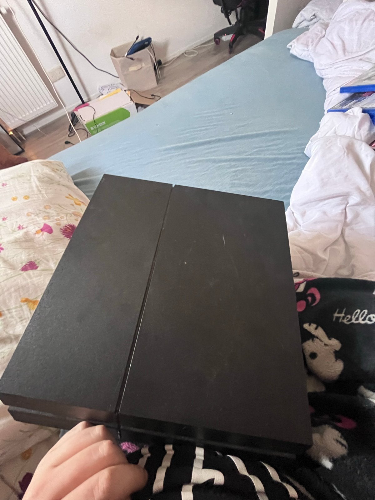 PlayStation 4 met games en controller(zonder lader), Gebruikt, Vanaf 18 jaar, Overige genres, Eén computer