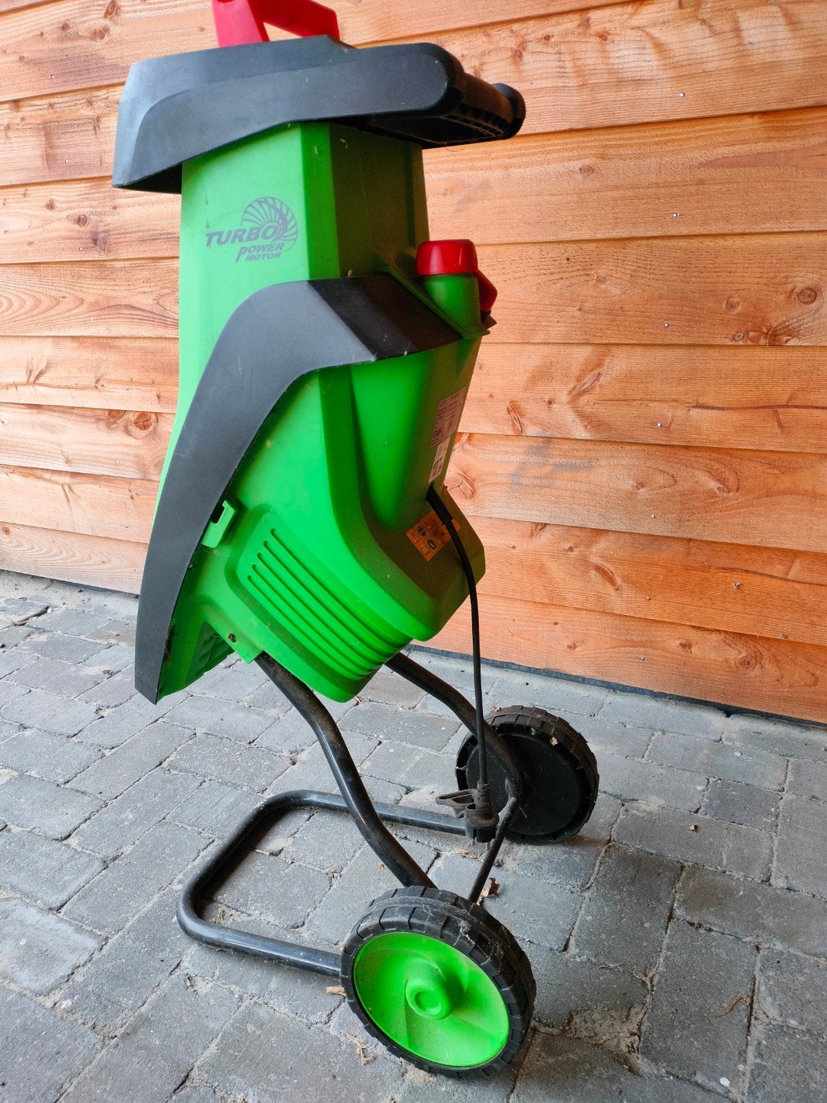 Electrische hakselaar gratis voor kleinere tuin, Tuin en Terras, Ophalen of Verzenden