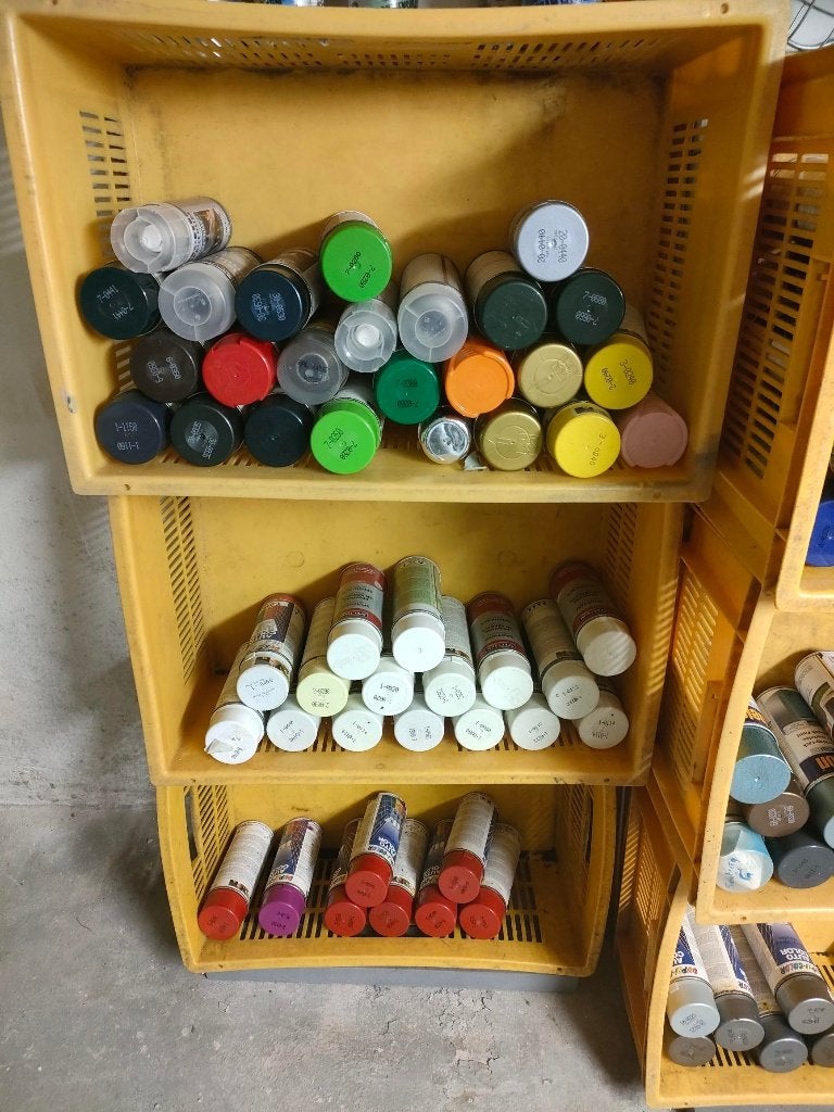 100+ spuitbussen, Ophalen, Nieuw, Overige kleuren