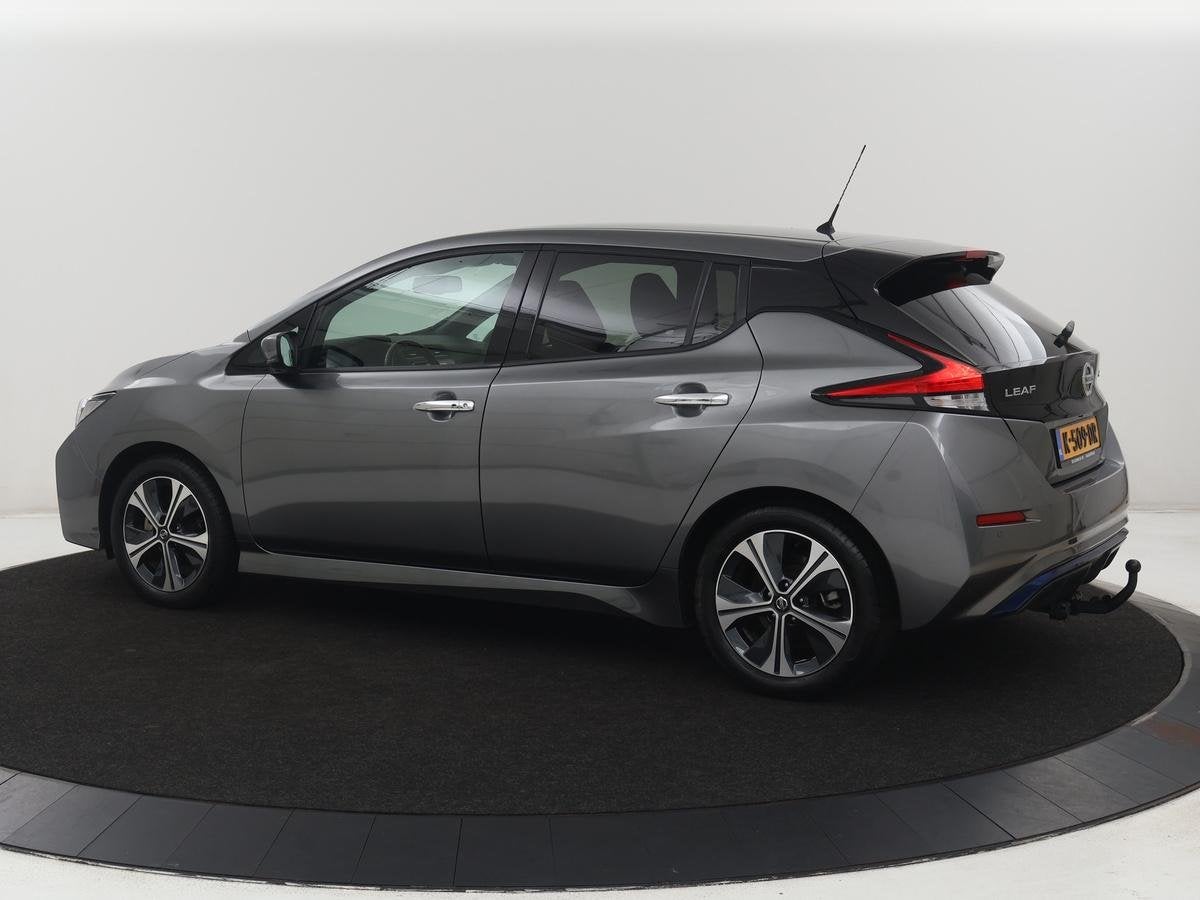Nissan LEAF N-Connecta 40 kWh | SOH 94.3% | Stuur/stoel verw, Auto's, Nissan, Stof, Gebruikt, 150 pk, Origineel Nederlands