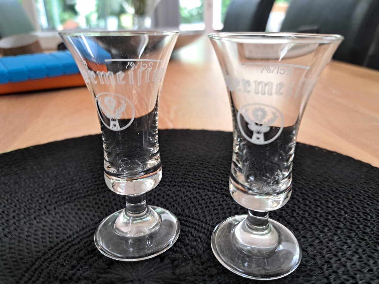 Jägermeister borrelglaasjes (2 stuks), Huis en Inrichting, Ophalen of Verzenden, Overige merken, Glas, Overige typen
