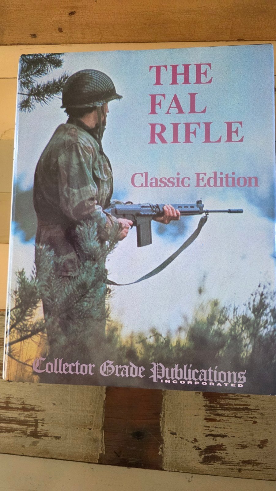 gezocht, Het Fal boek., Verzamelen, Ophalen of Verzenden, Landmacht, Nederland, Boek of Tijdschrift