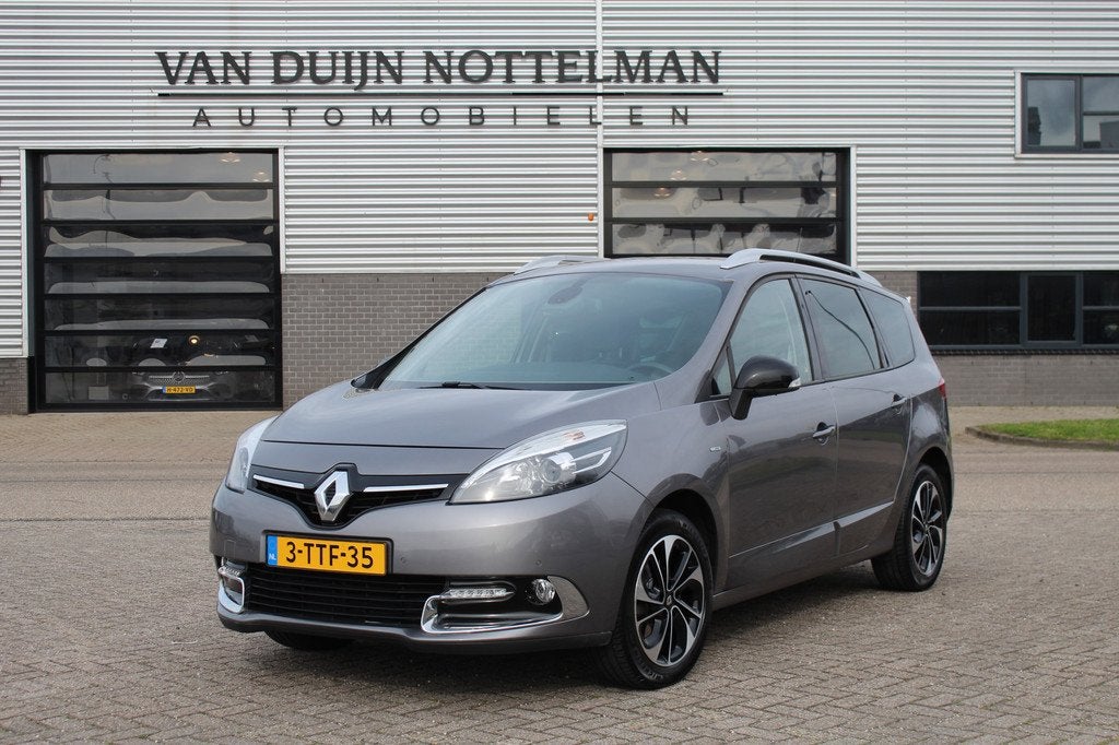 Renault Grand Scénic 1.2 TCe Bose / Keyless / Trekhaak / Ca, Auto's, Renault, Voorwielaandrijving, Euro 5, Stof, Gebruikt