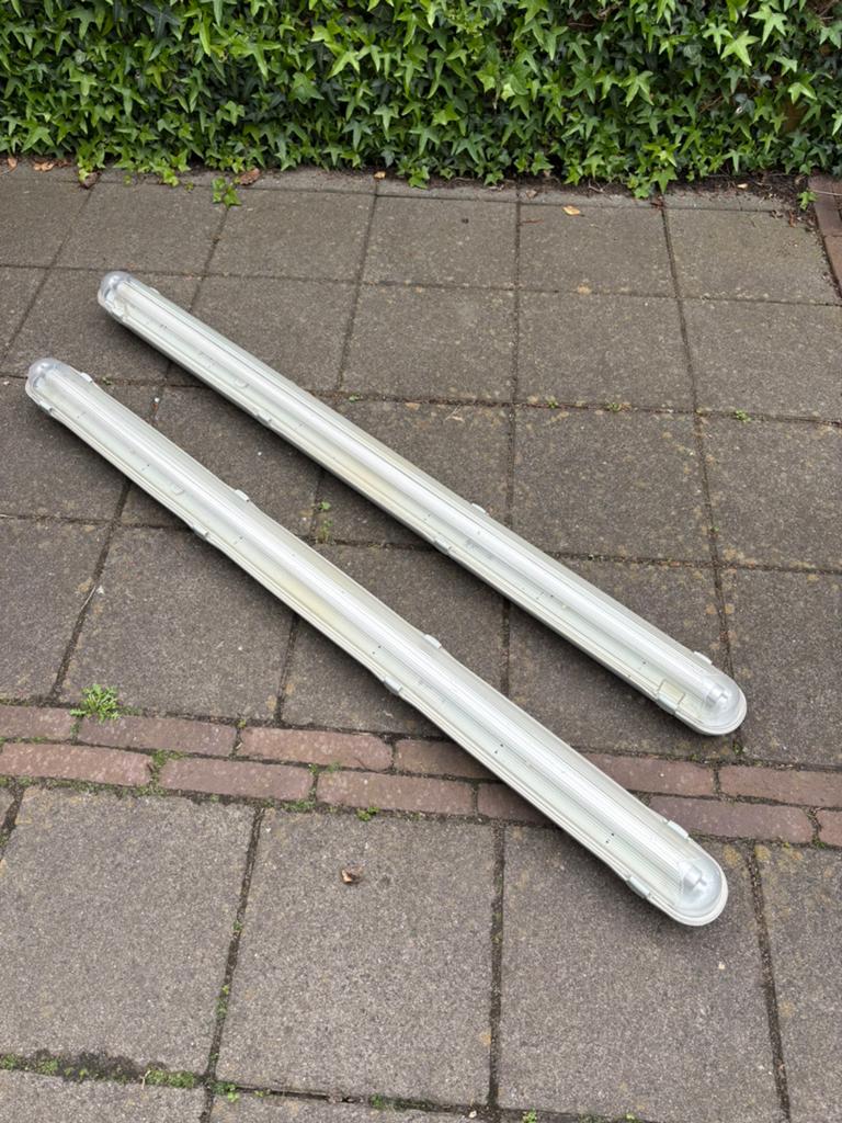Twee TL balken 125 cm - compleet, Ophalen, Gebruikt