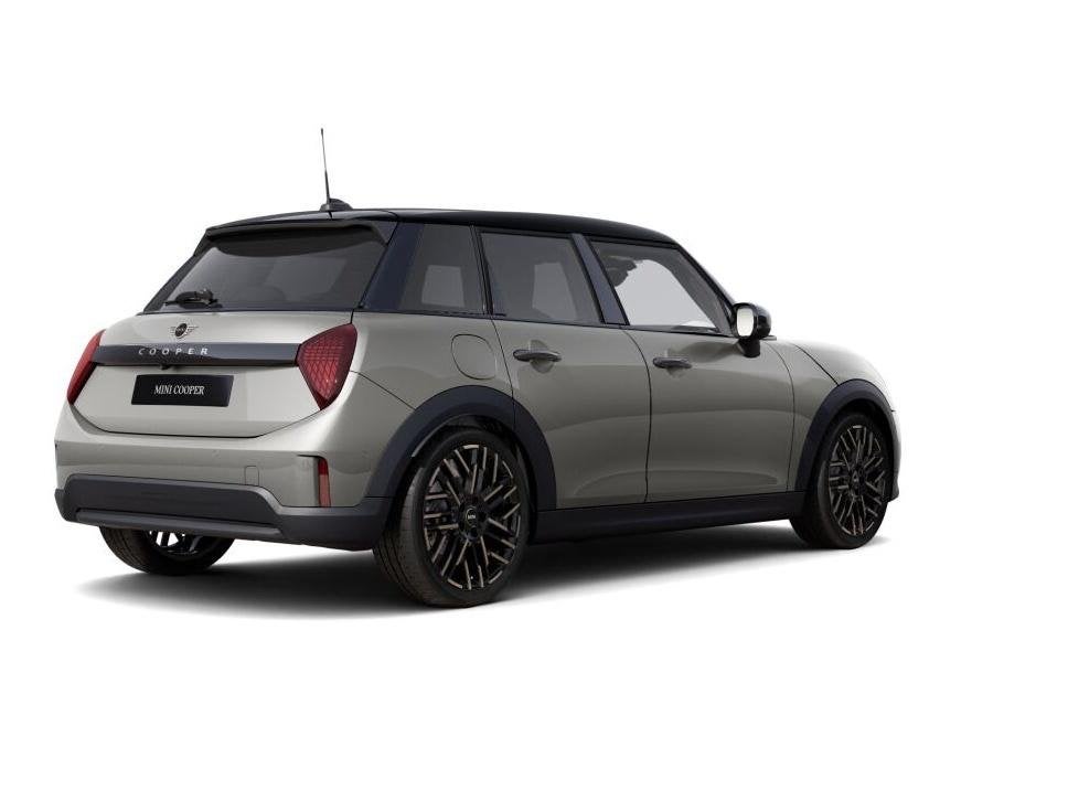 MINI 5-Deurs Cooper C | Favoured Uitvoering + Pakket S, Auto's, Isofix, 156 pk, Met garantie (alle), Origineel Nederlands