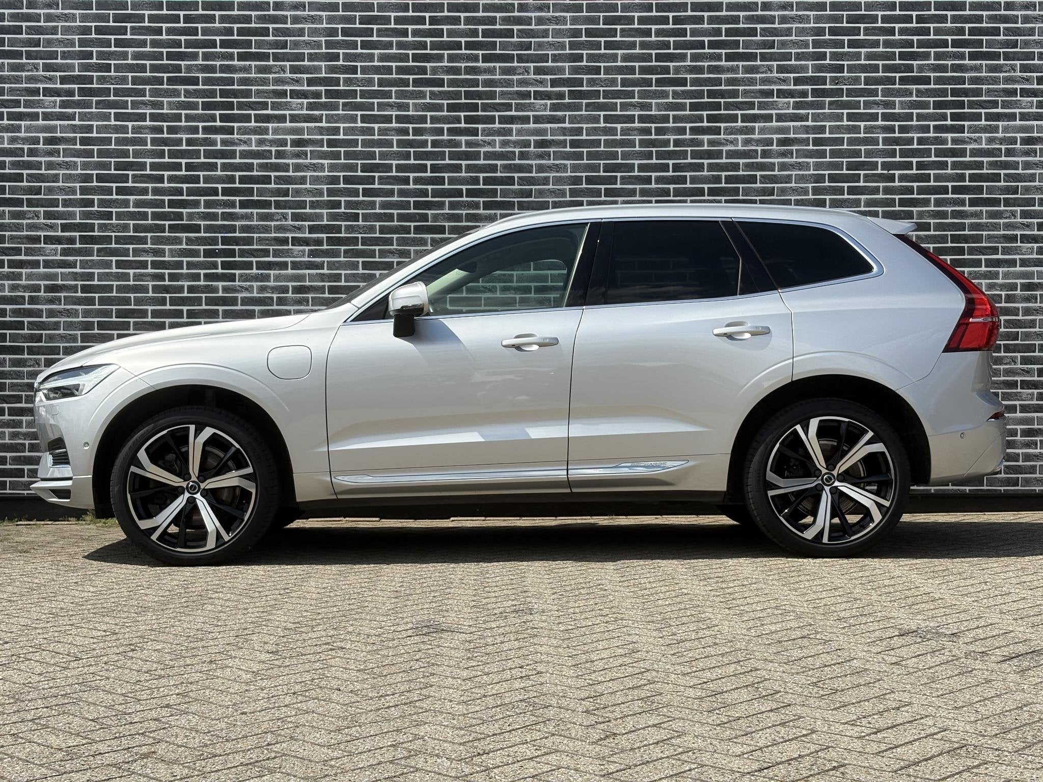 Volvo XC60 2.0 T6 Plug-in hybrid AWD Inscription Expression, Stof, Gebruikt, 340 pk, Plug-in hybride