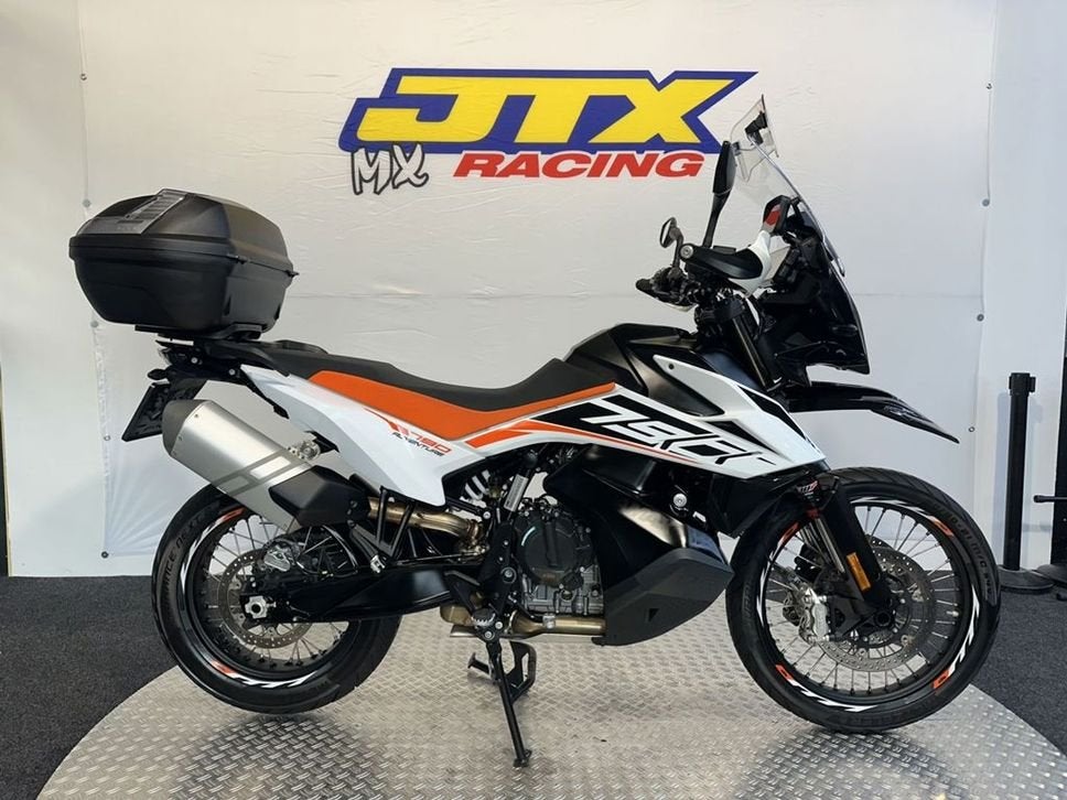 KTM KTM 790 ADVENTURE, Motoren, 2 cilinders, KTM, Motorrijbewijs A, Bedrijf