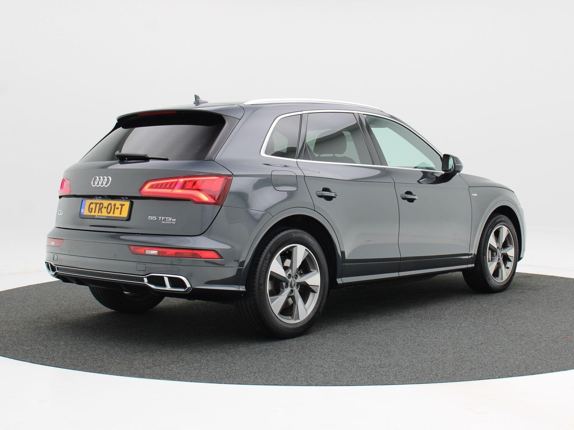 Audi Q5 55 TFSi e 367 Pk Automaat quattro S-Line | Adaptive, Auto's, Automaat, Dealer onderhouden, 4 cilinders, Plug-in hybride
