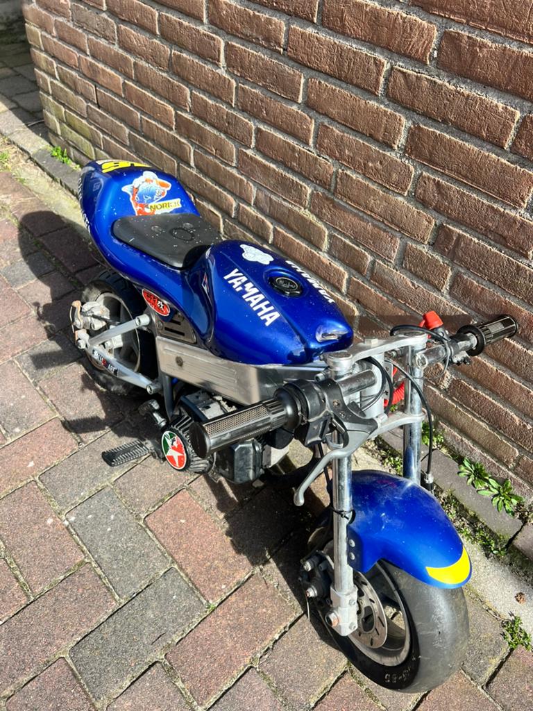 Opzoek naar 2takt scooters, minibikes, opknappers++, Fietsen en Brommers, Ophalen, Zo goed als nieuw, Overige merken