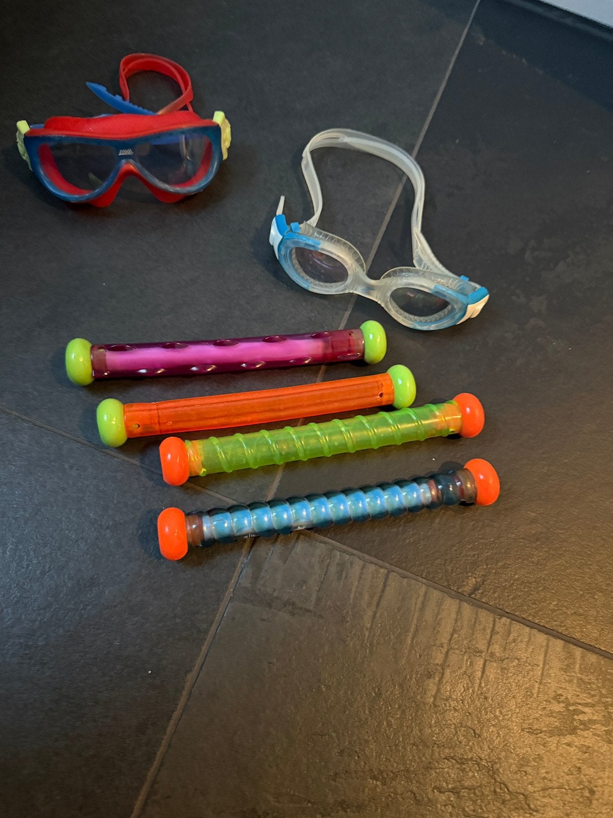 Duikbrillen en duikstaafjes, Ophalen of Verzenden, Gebruikt, Jongen of Meisje, Zwem-accessoire