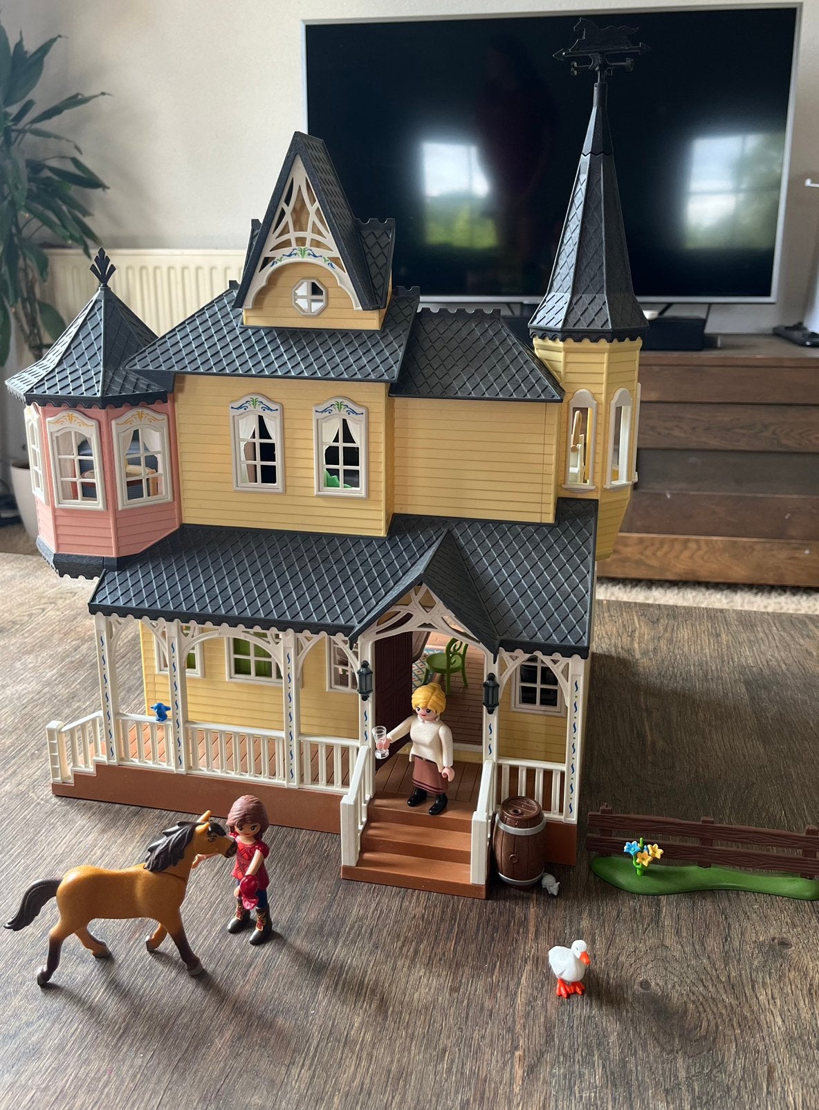 Playmobil Spirit huis en slaapkamer (9475 en 9476), Kinderen en Baby's, Speelgoed | Playmobil, Ophalen, Complete set, Zo goed als nieuw