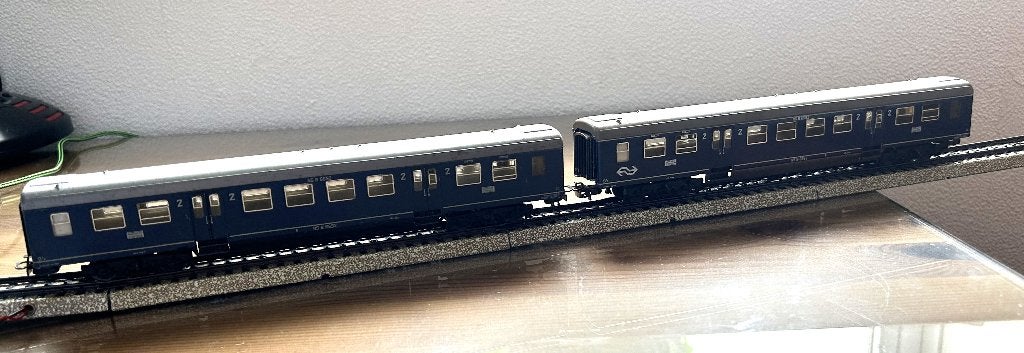 4 x Märklin 4049 NS vintage, 2 met, 2 zonder verlichting, Hobby en Vrije tijd, Wisselstroom, Gebruikt, Analoog, Wagon