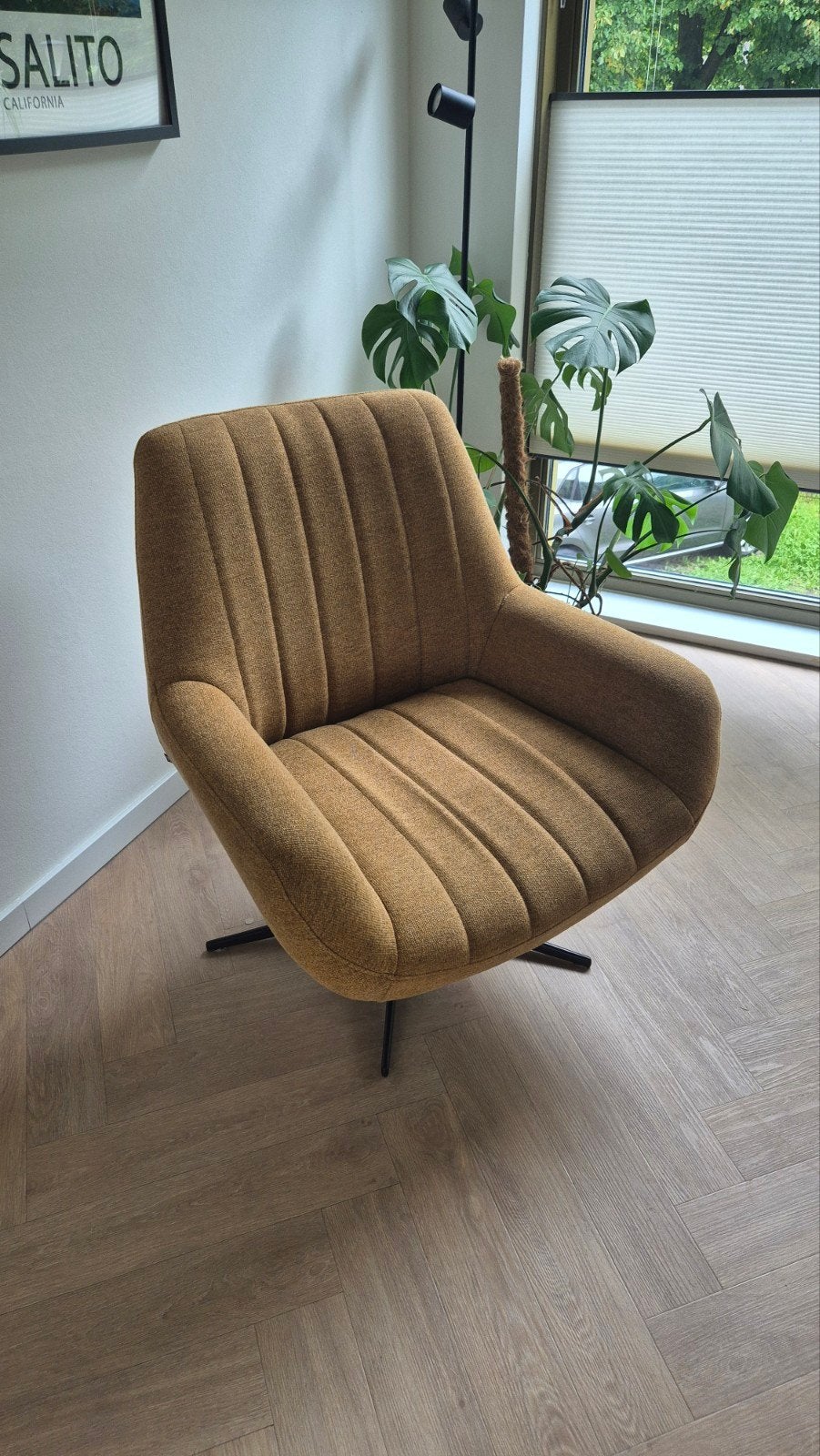 Draaibare fauteuil/stoel - Okergeel, Overige kleuren, Zo goed als nieuw, Ophalen, Modern, Comfortabel, Draaibaar