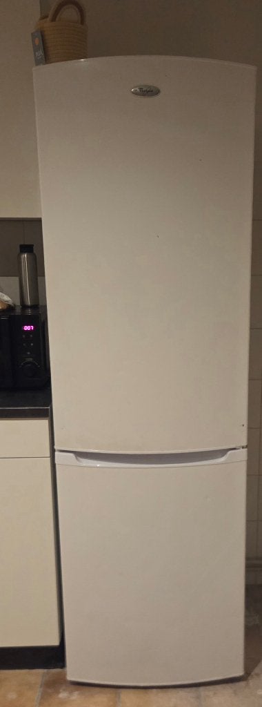 Koelkast / 3 vakjes vriezer van Whirpool, Witgoed en Apparatuur, Ophalen, Gebruikt, 200 liter of meer, 160 cm of meer