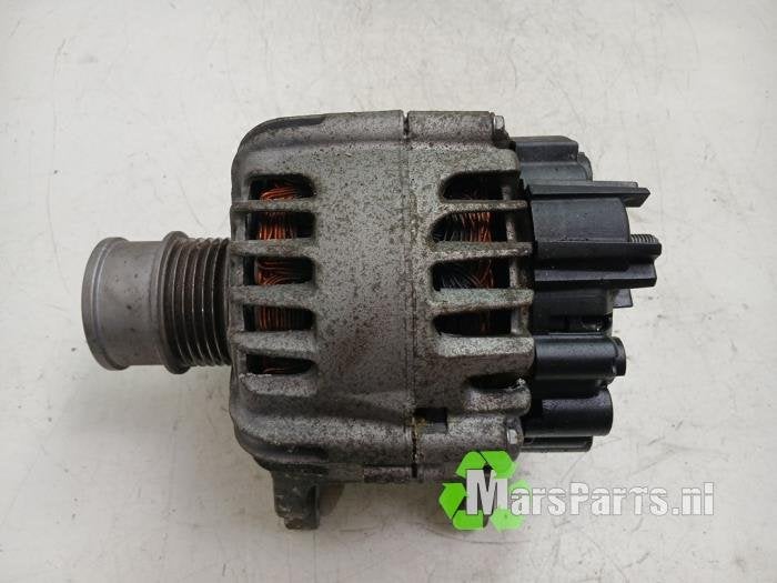 Dynamo van een Volkswagen T-Cross, Gebruikt, -, Volkswagen, -