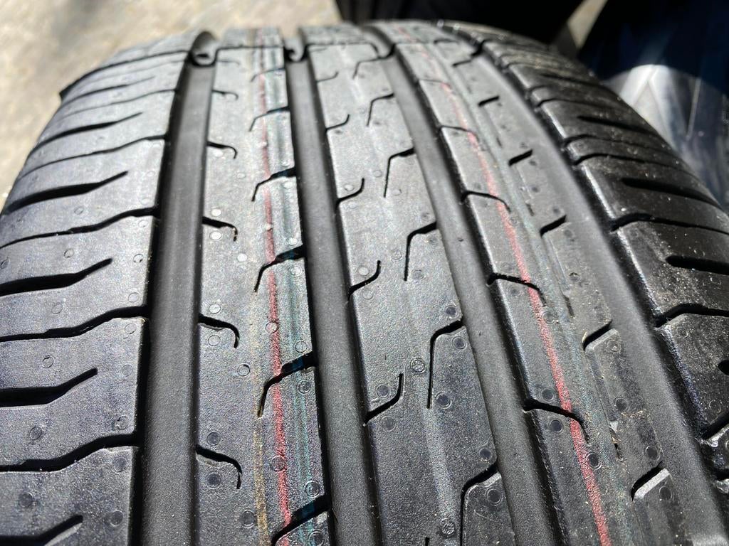 18” Toyota Rav4 velgen + NIEUWE 235/55R18 Continental banden, Auto-onderdelen, Banden en Velgen, 18 inch, Banden en Velgen, Nieuw