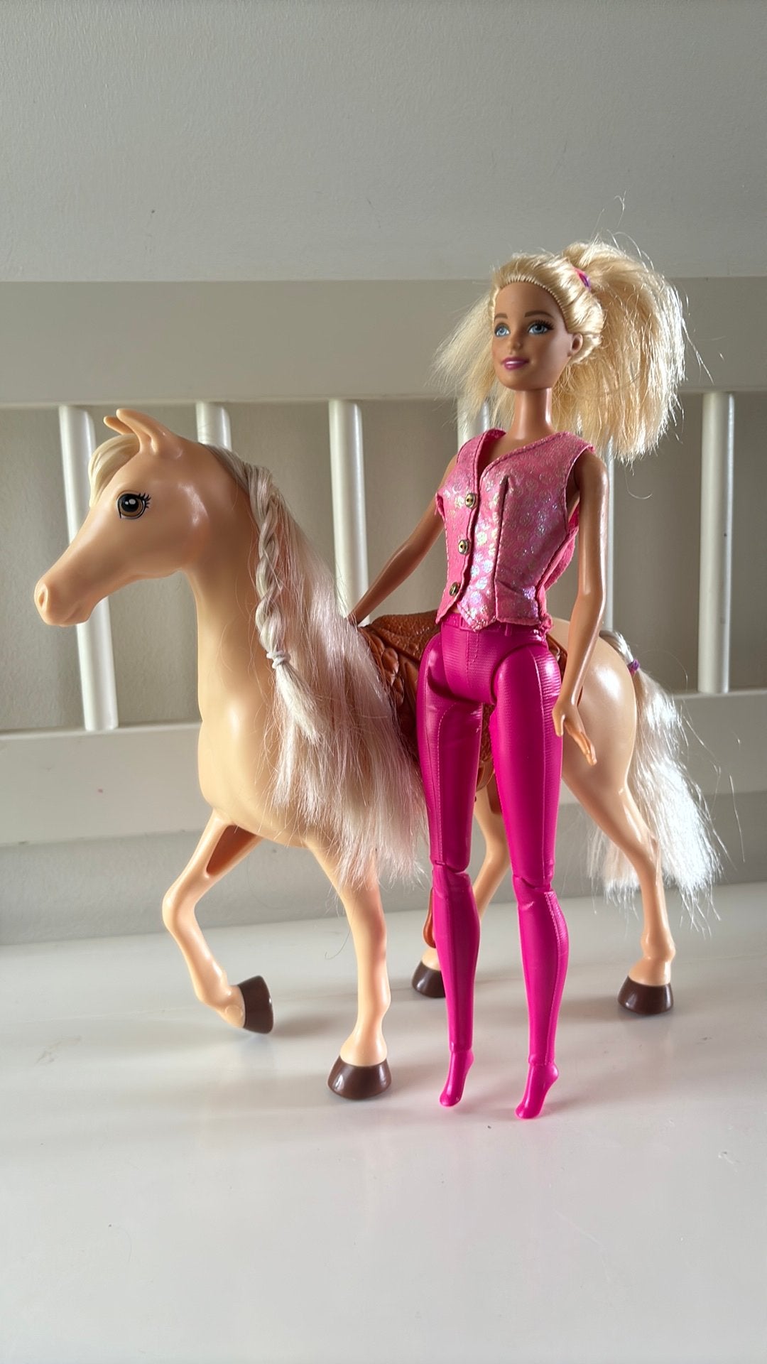 Barbie met paard!, Ophalen, Zo goed als nieuw, Barbie
