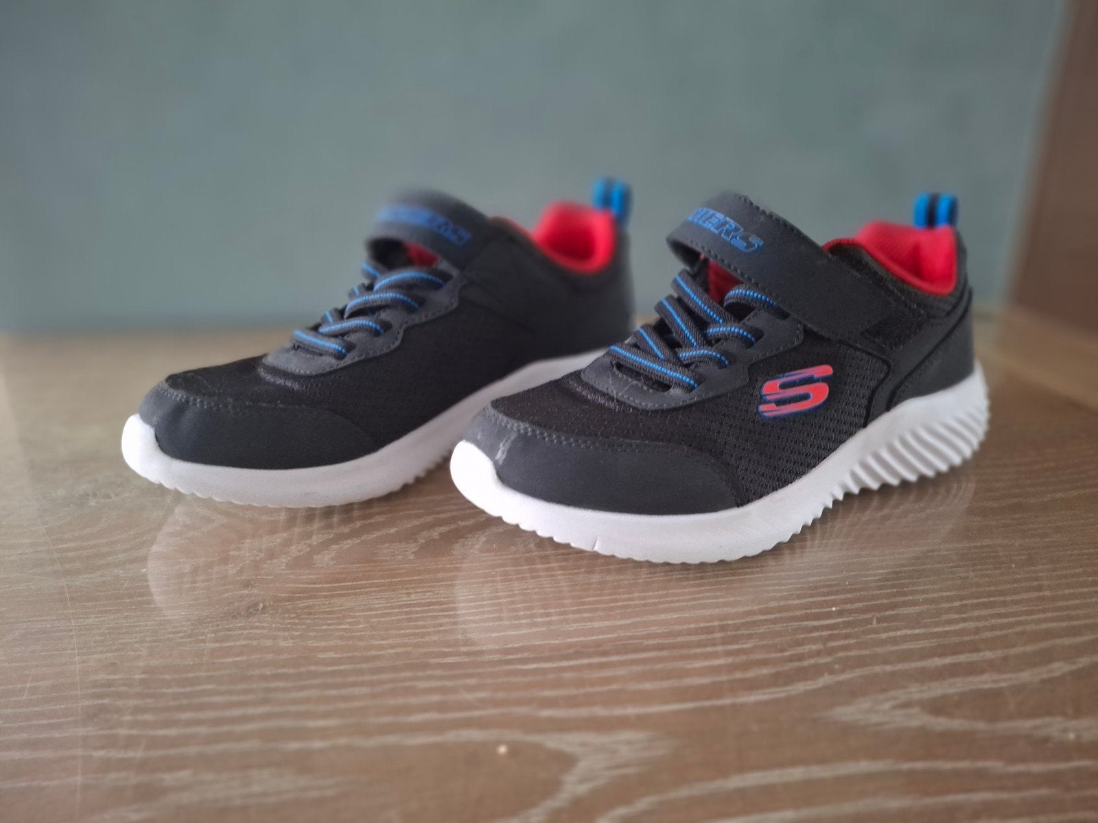 Skechers sportschoenen voor kinderen - maat 35- Zwart/Rood/B, Ophalen, Gebruikt, Skechers, Jongen of Meisje
