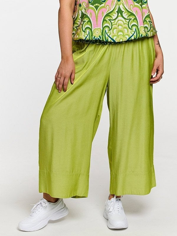 Lichtgroene glans broek Karina van Gozzip Maat 46/48, G, G, G, Maat 46/48 (XL) of groter