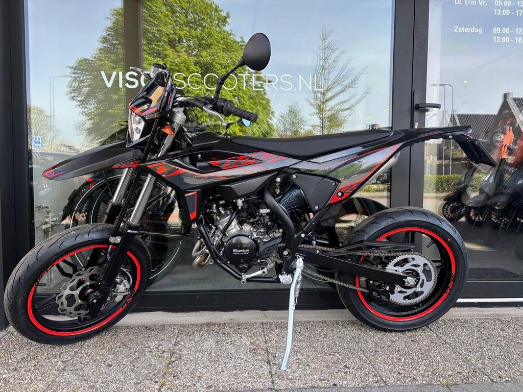 BETA RR Motard Sport My 26 | Zwart | Op Voorraad!, 6 versnellingen, Maximaal 45 km/u, Onbekend, Ophalen of Verzenden