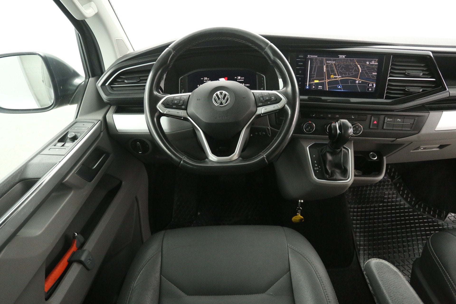 Volkswagen Transporter 2.0 TDI L2H1 Bulli 150PK DSG | Dubbel, Gebruikt, Euro 6, 4 cilinders, 150 pk