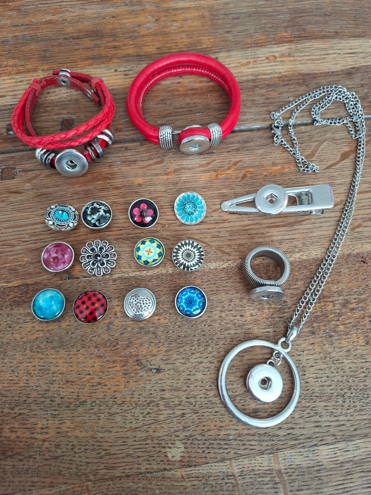 Sieraden set met verwisselbare drukkers, Ophalen of Verzenden, Gebruikt, Overige kleuren, Overige materialen