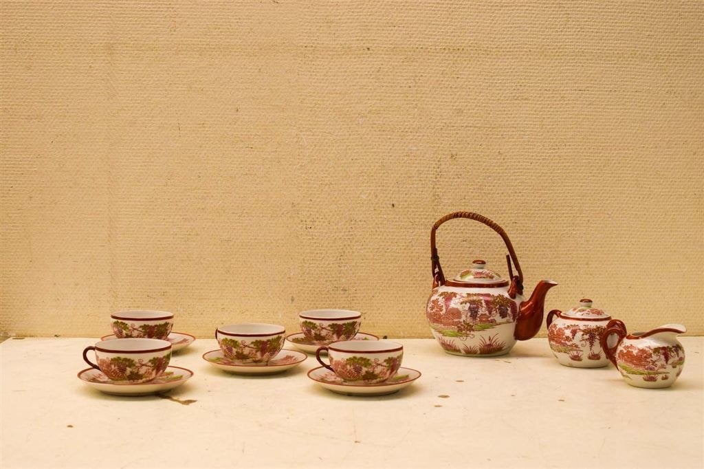 15 delig ei porseleinen theeservies servies 48668, Gebruikt, Ophalen of Verzenden, Bord(en), Overige stijlen