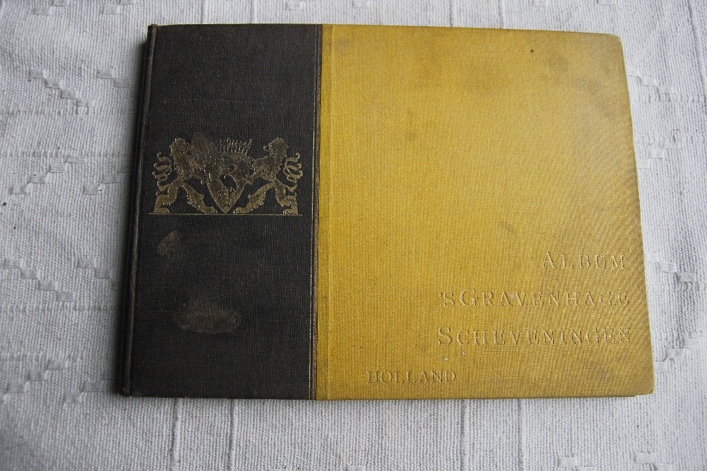 Album 's Gravenhage en Scheveningen, Boeken, Ophalen of Verzenden, Gelezen